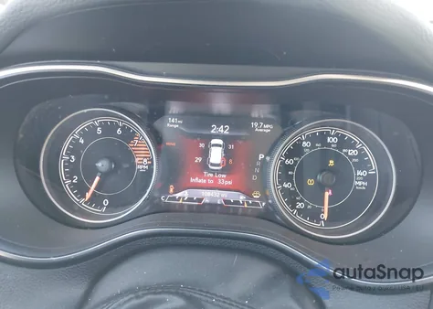 2019 Jeep Cherokee Limited 4X4 from USA, damaged, VIN 1C4PJMDX1KD423546